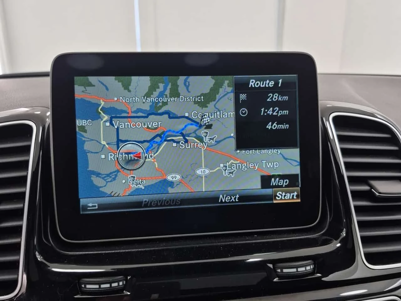 Mercedes-Benz GLE * 400 * CARFAX * ЦЕНА ДО БГ, снимка 13 - Автомобили и джипове - 54874162