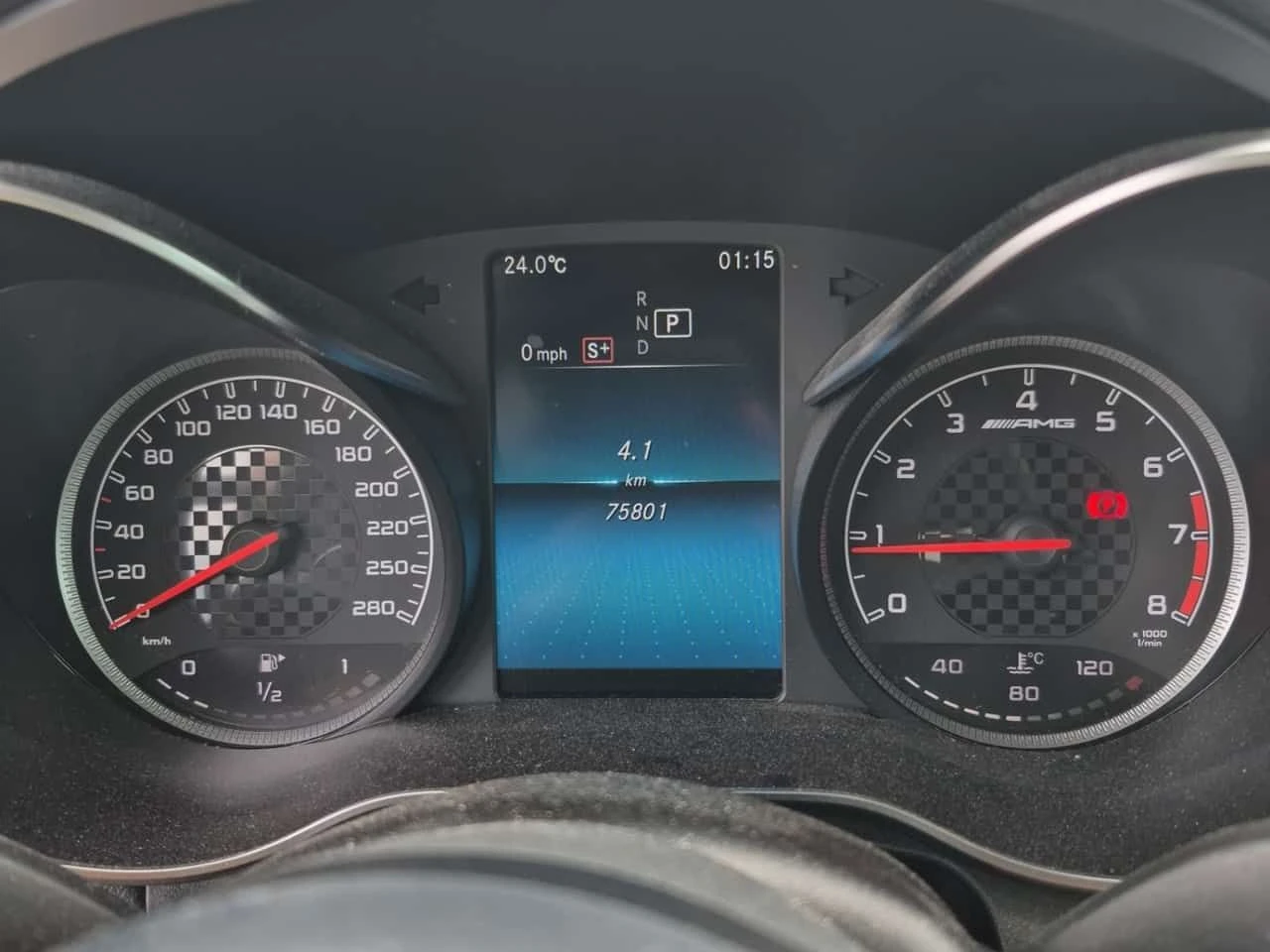 Mercedes-Benz GLC 43 AMG ПОДГРЕВИ * ПАНО * KEYLESS * CARFAX, снимка 9 - Автомобили и джипове - 54918887
