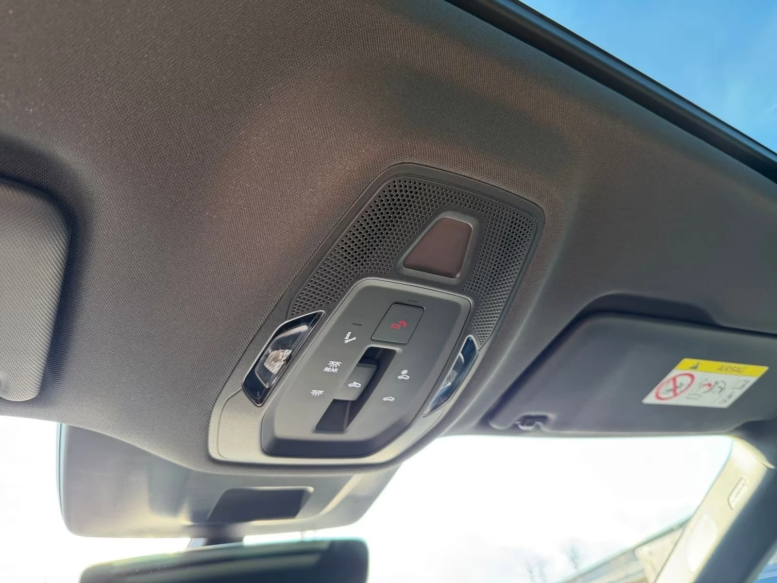 Audi Q6 SQ6 E-TRON / MMI PRO / B&O / MATRIX / 360 / HUD / , снимка 12 - Автомобили и джипове - 55198370