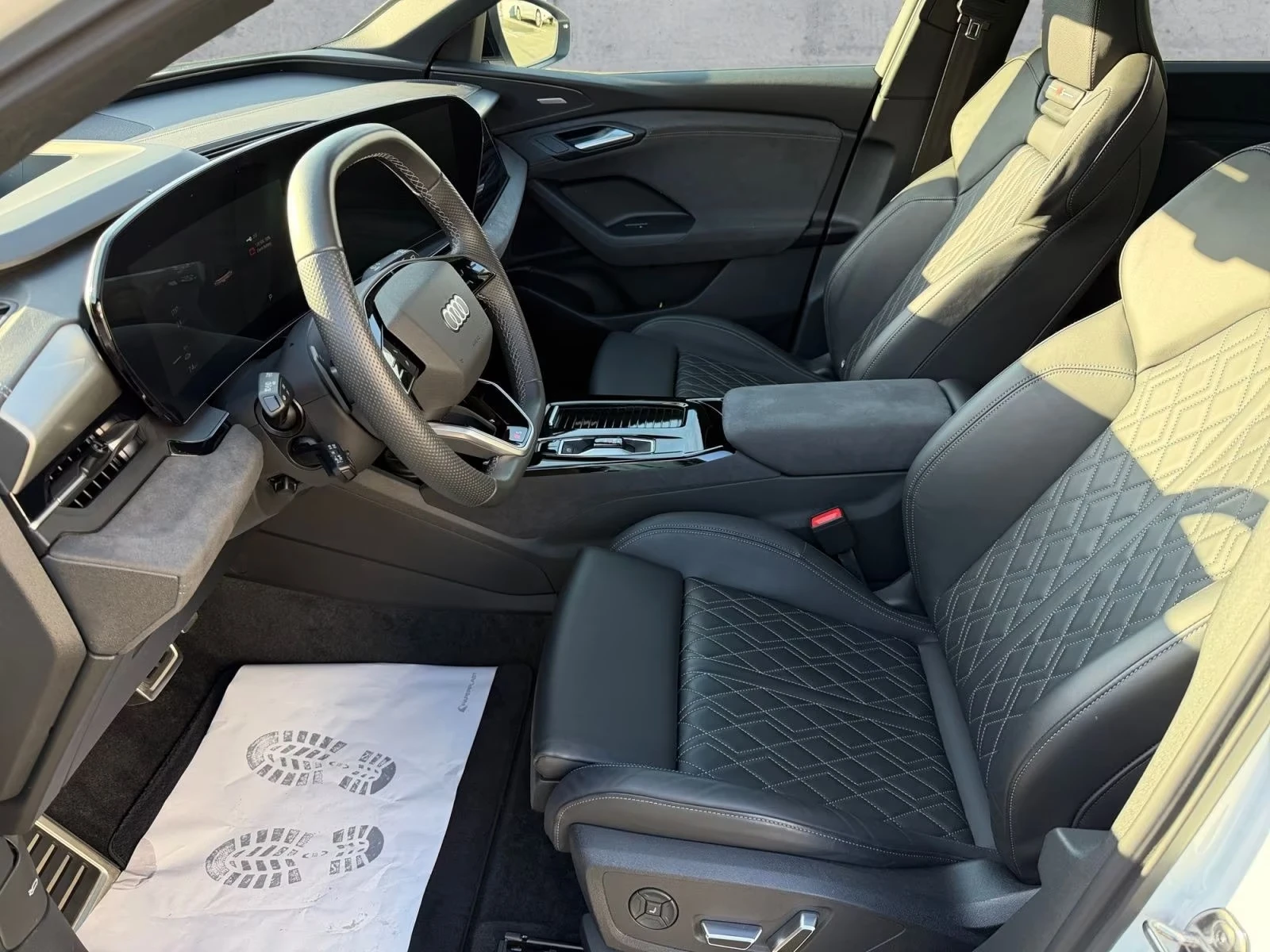 Audi Q6 SQ6 E-TRON / MMI PRO / B&O / MATRIX / 360 / HUD / , снимка 9 - Автомобили и джипове - 55198370