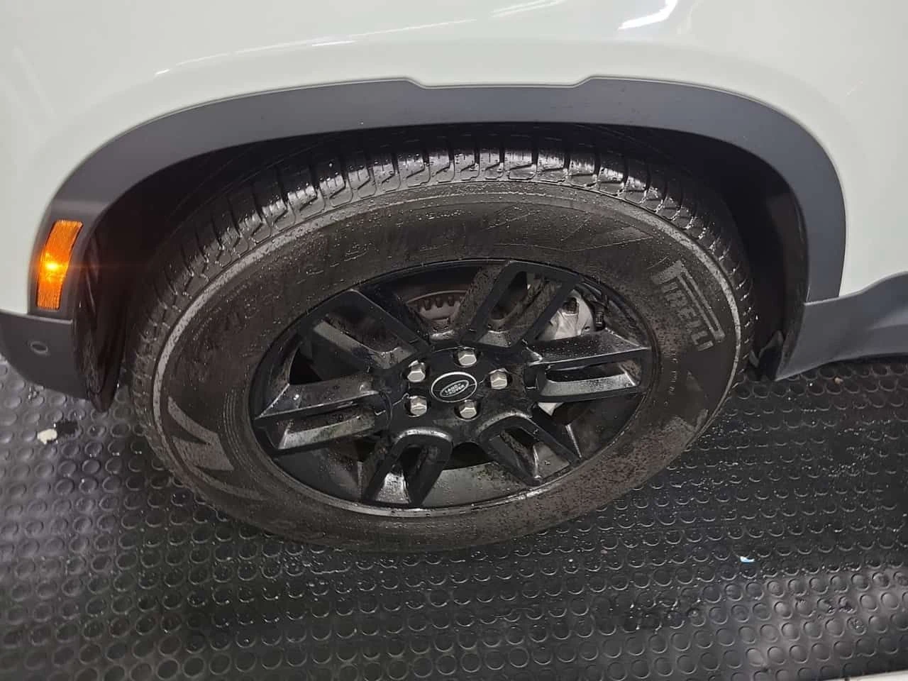 Land Rover Defender * SE * CARFAX * , снимка 12 - Автомобили и джипове - 55508494