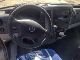 Mercedes-Benz 313, снимка 10