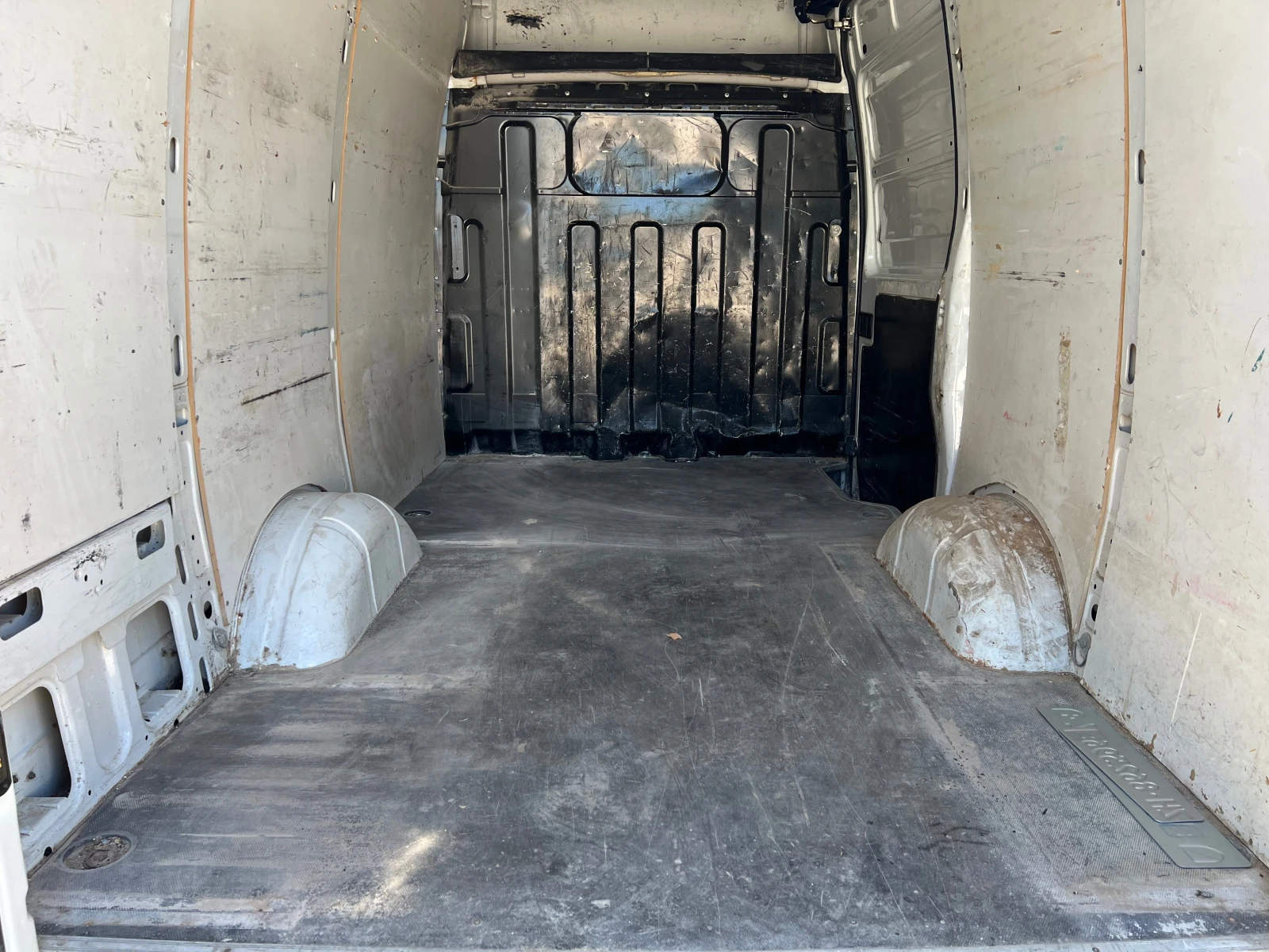 Iveco Daily 29L12 - изображение 8