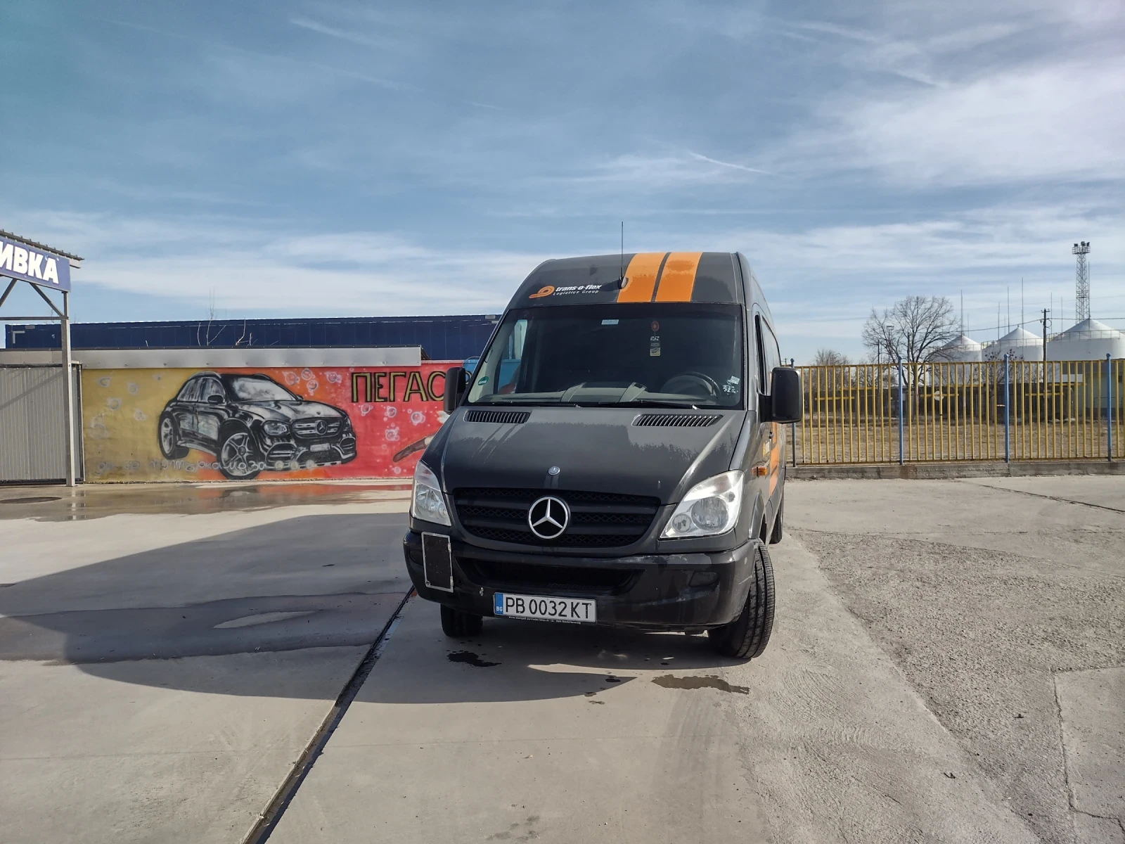 Mercedes-Benz 313