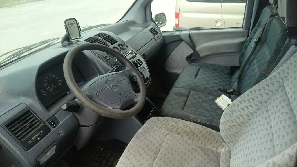 Mercedes-Benz V 230, снимка 3 - Бусове и автобуси - 56091198