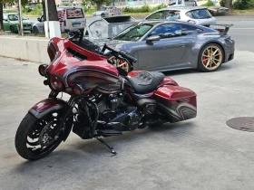     Harley-Davidson Custom Road king special