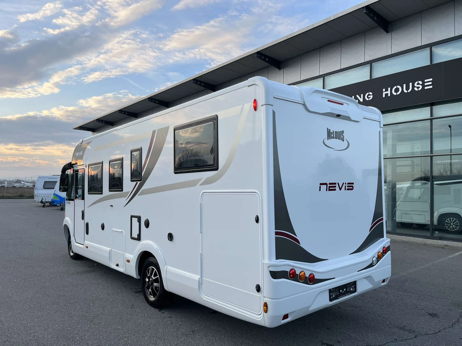  McLouis NEVIS 2025 Face to face | Mobile.bg   14