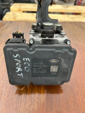 ABS помпа за FORD B MAX  28.5612-3424.3, снимка 1