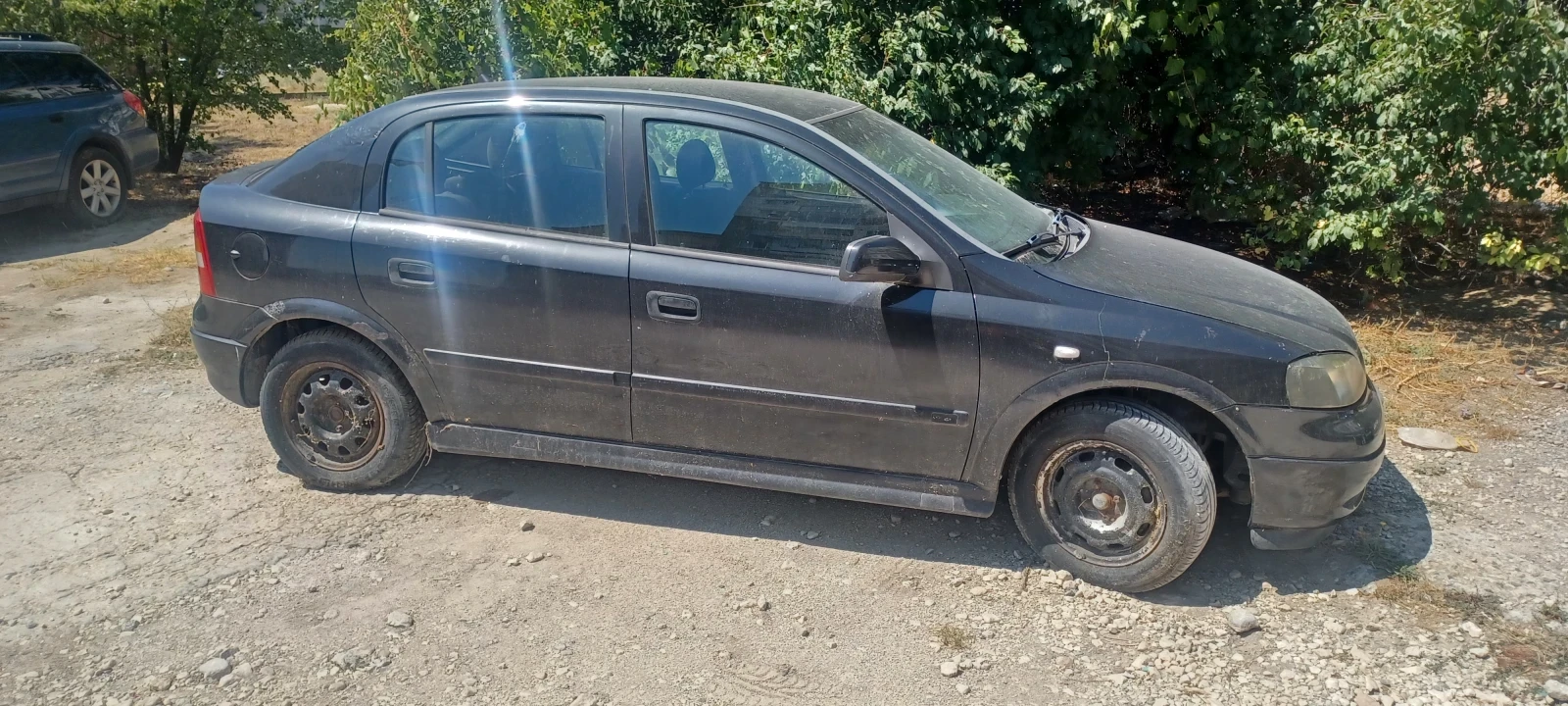 �� ����� ���� ����� � 1.6 ������ | Mobile.bg � ����������� 4