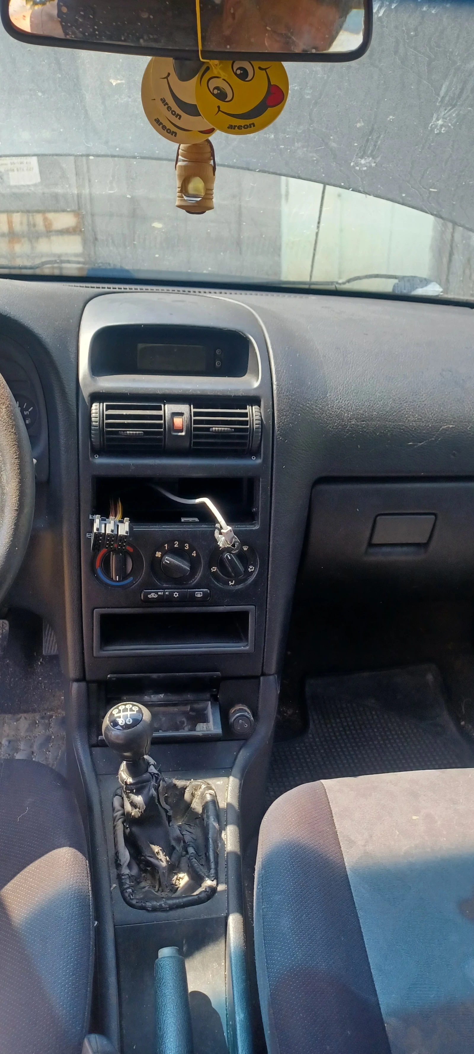 �� ����� ���� ����� � 1.6 ������ | Mobile.bg � ����������� 8