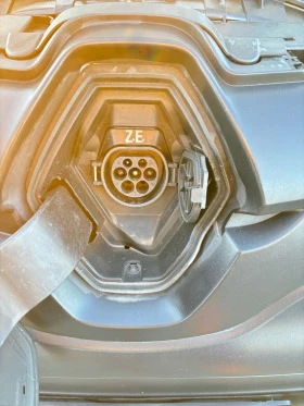 Renault Kangoo Full Electric ZE, снимка 9