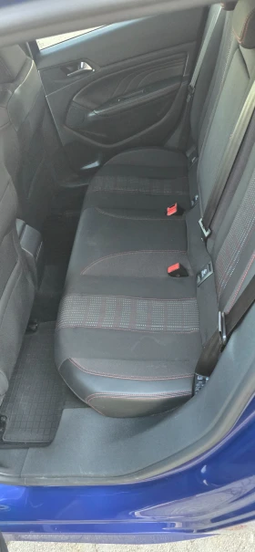Peugeot 308 GT Line , снимка 16