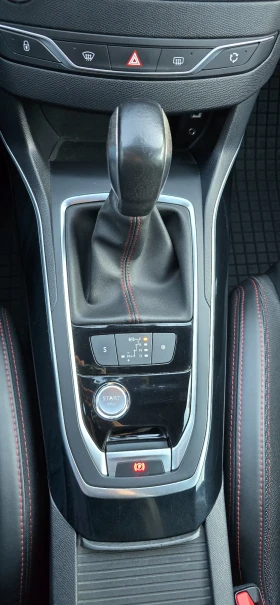 Peugeot 308 GT Line , снимка 13