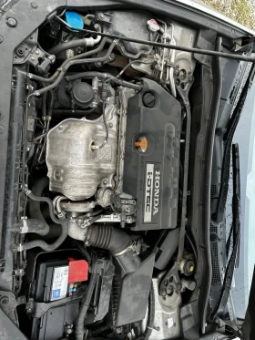 Honda Accord 2.2 DTEC - СЕДАН, снимка 16