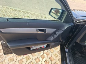 Mercedes-Benz C 220, снимка 7