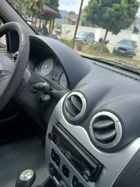 Dacia Logan Нова газова уредба, снимка 4