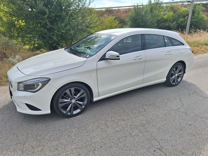 Mercedes-Benz CLA 220 Shooting brake , снимка 4 - Автомобили и джипове - 46909442