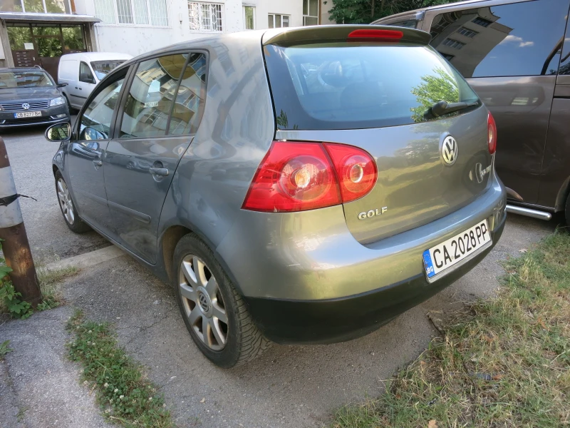 VW Golf, снимка 6 - Автомобили и джипове - 47485957