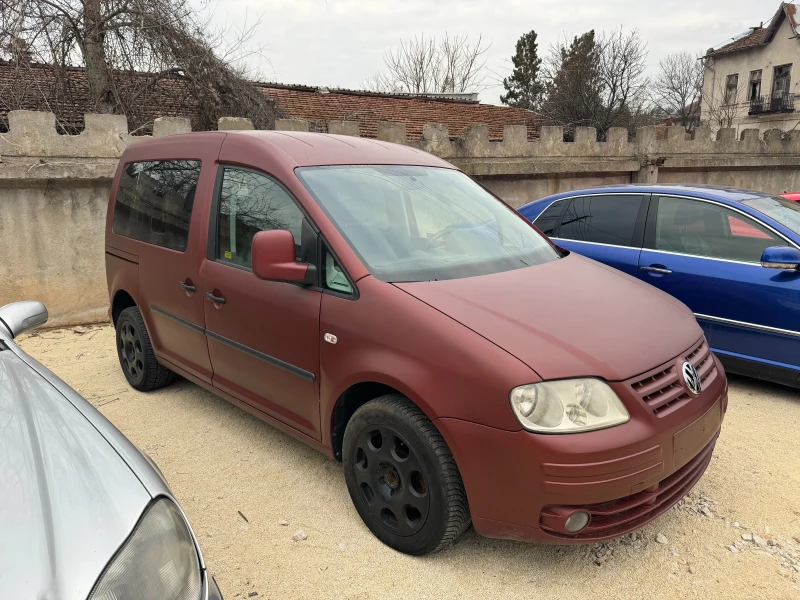 VW Caddy 1.9 TDI, снимка 4 - Автомобили и джипове - 47697607