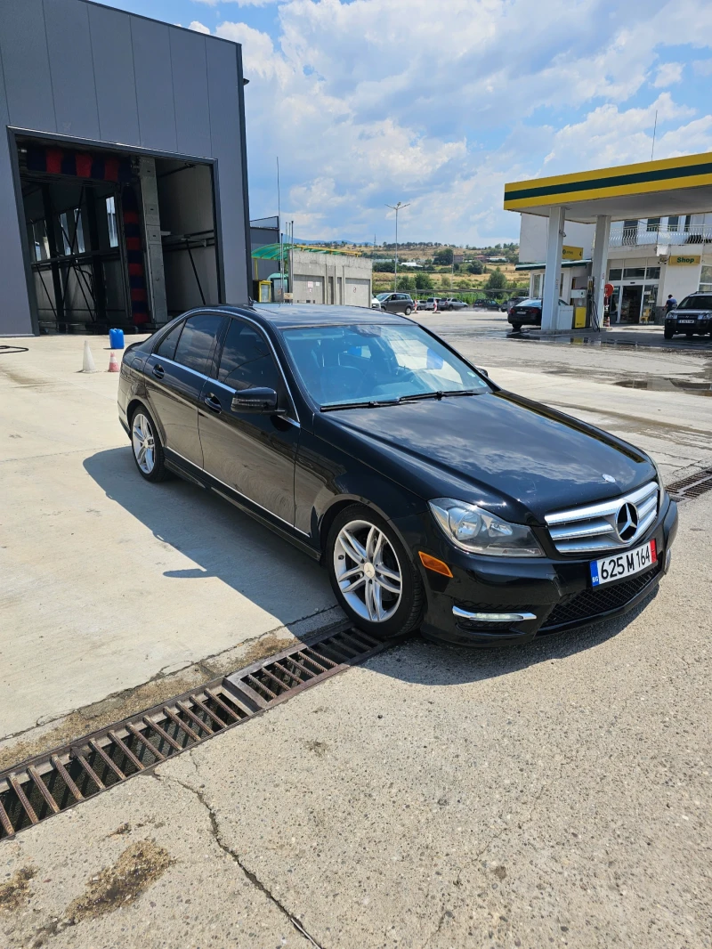 Mercedes-Benz C 300, снимка 3 - Автомобили и джипове - 48345315