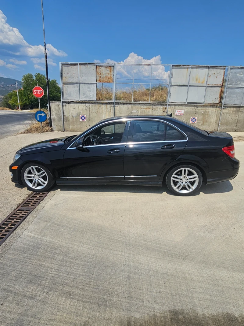 Mercedes-Benz C 300, снимка 8 - Автомобили и джипове - 48345315