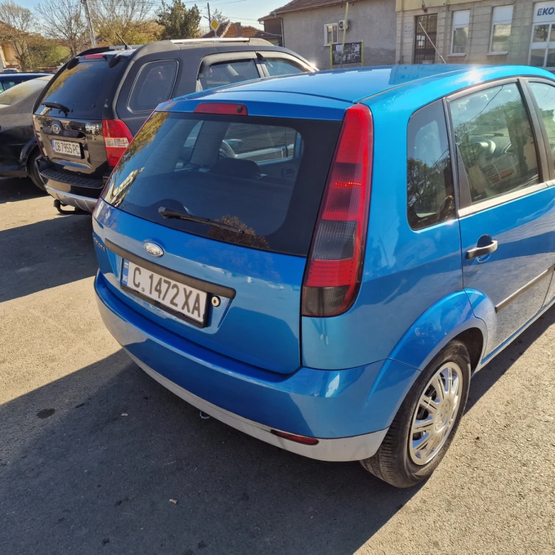 Ford Fiesta 1.3, снимка 5 - Автомобили и джипове - 48024053