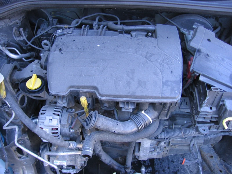 Renault Clio 1.2, снимка 3 - Автомобили и джипове - 49569071