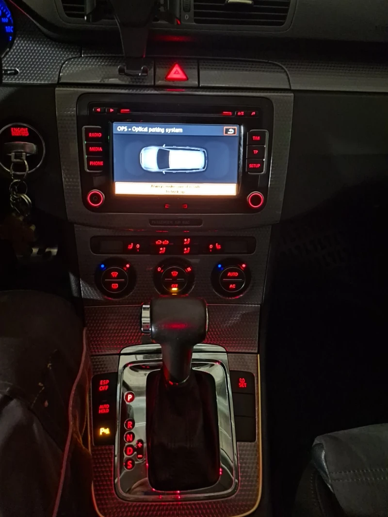 VW Passat, снимка 9 - Автомобили и джипове - 52362557