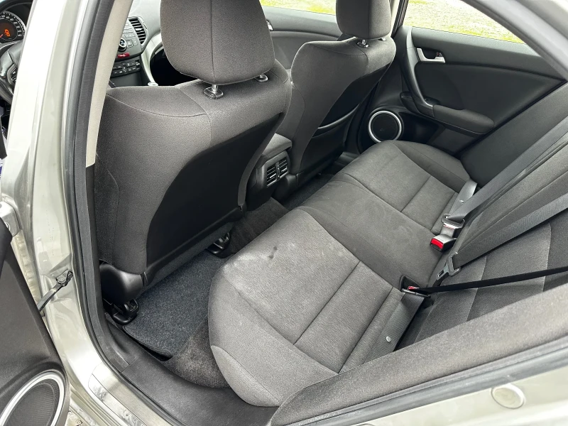 Honda Accord 2.2 DTEC - СЕДАН, снимка 10 - Автомобили и джипове - 52490241