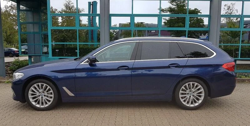 BMW 530 d xDrive, снимка 12 - Автомобили и джипове - 22821490