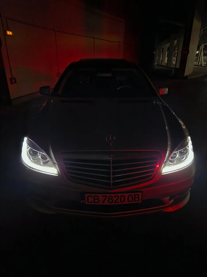 Mercedes-Benz S 550 Facelift+ AMG, Keyless, Airmatic, Обслужена!!!, снимка 6 - Автомобили и джипове - 54886264