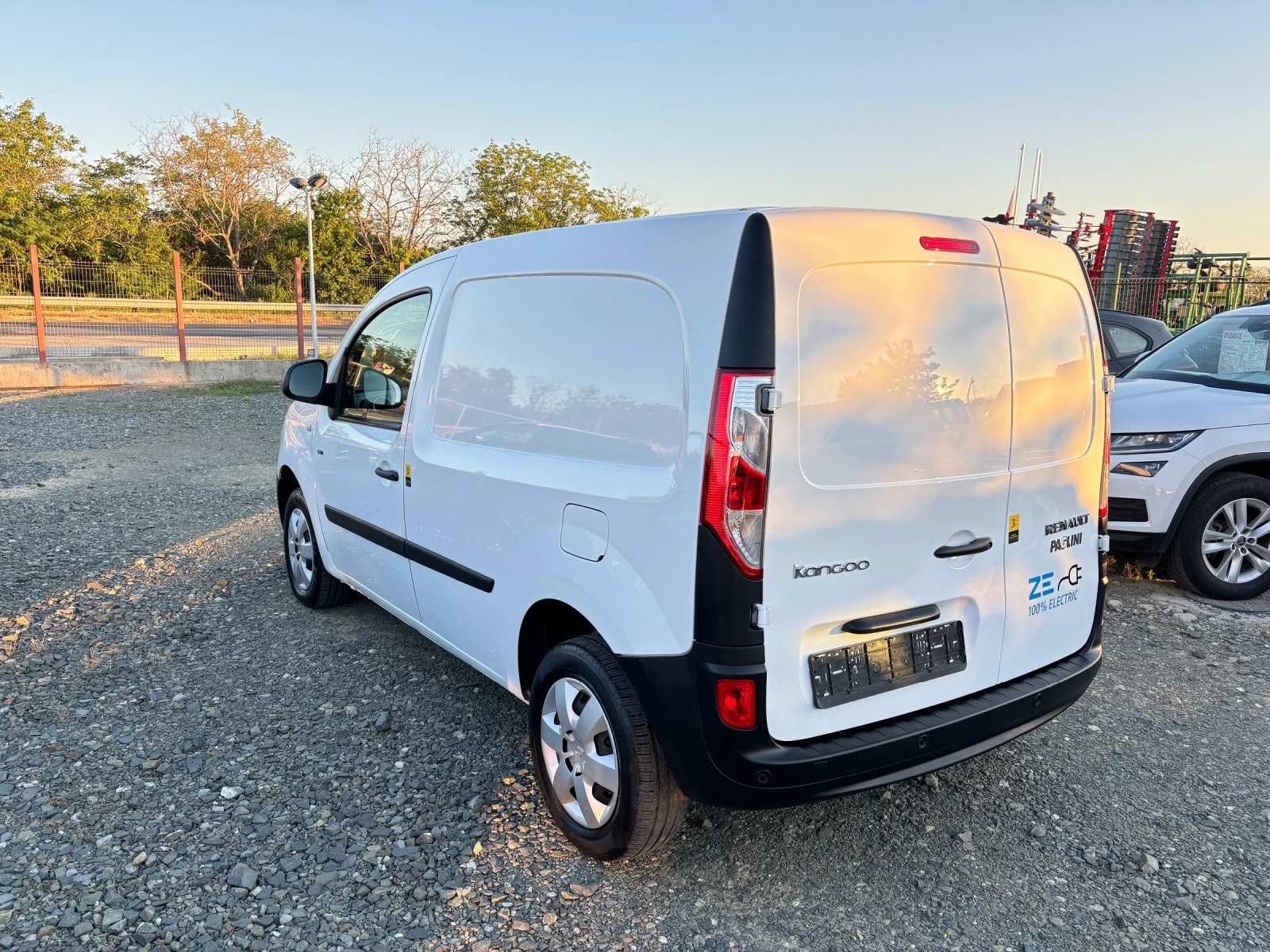 Renault Kangoo Full Electric ZE - изображение 6