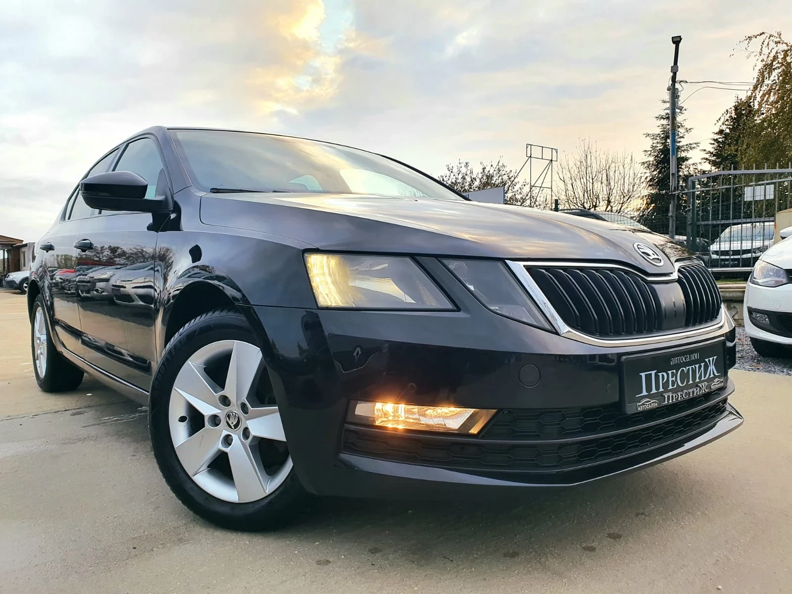 Skoda Octavia 2.0TDI - DSG -150k.c. - изображение 4