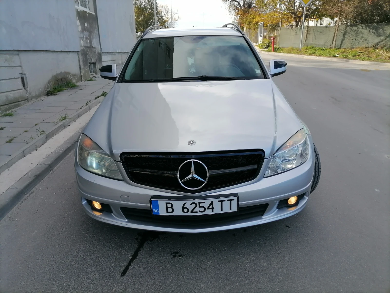 Mercedes-Benz C 220 2.2 140 - изображение 2