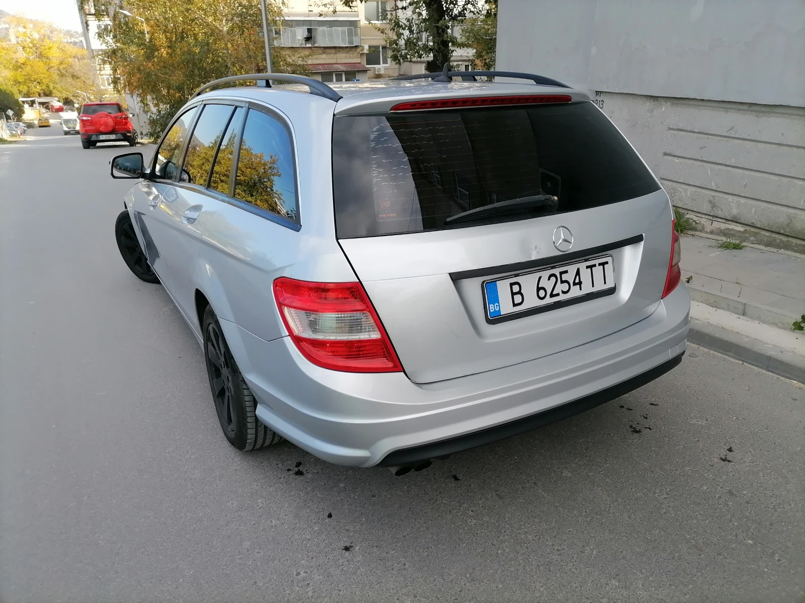 Mercedes-Benz C 220 2.2 140 - изображение 8