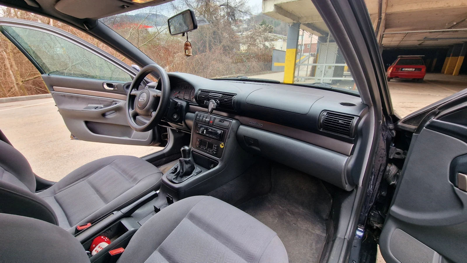 Audi A4  - изображение 4