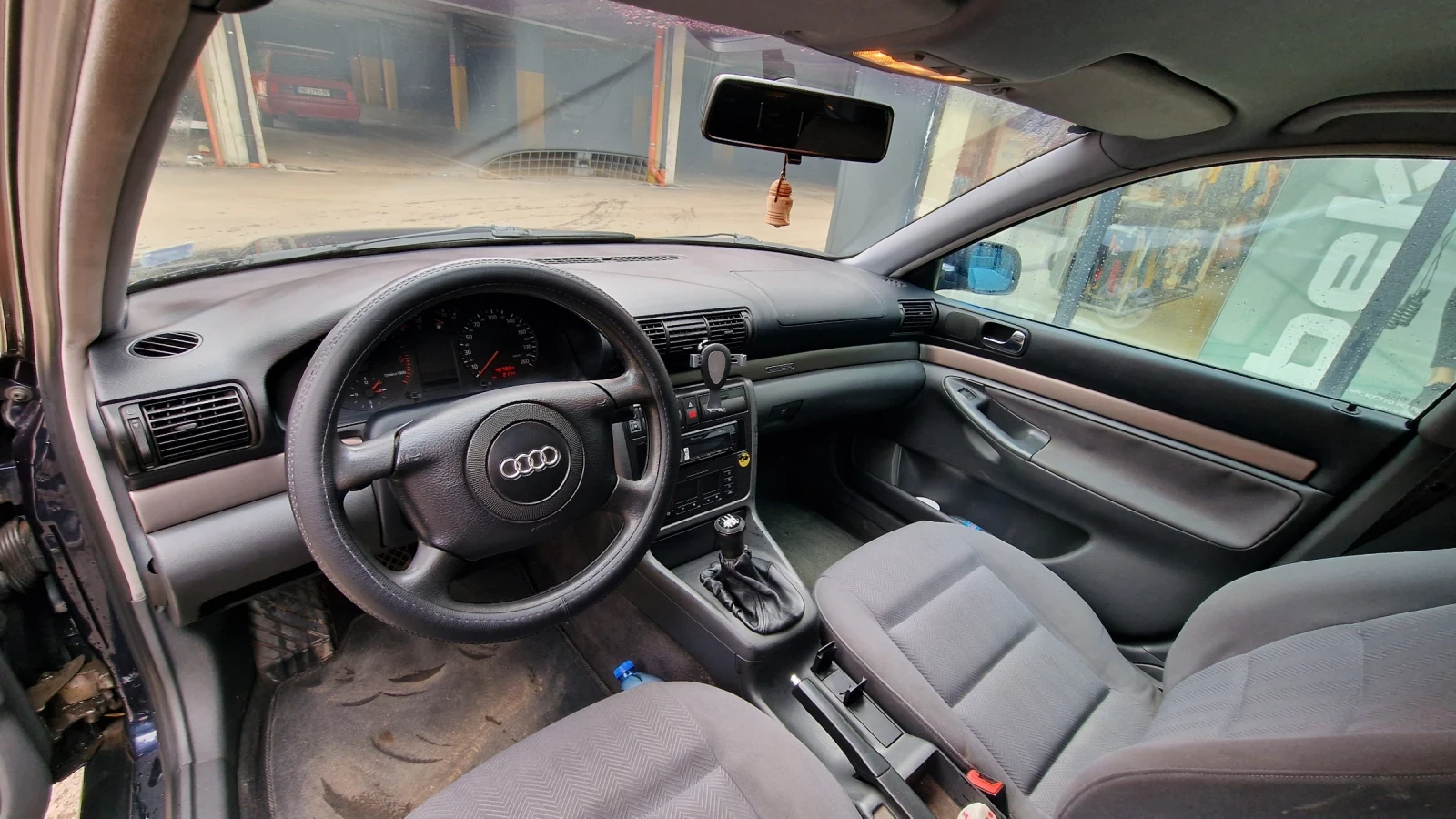 Audi A4  - изображение 5