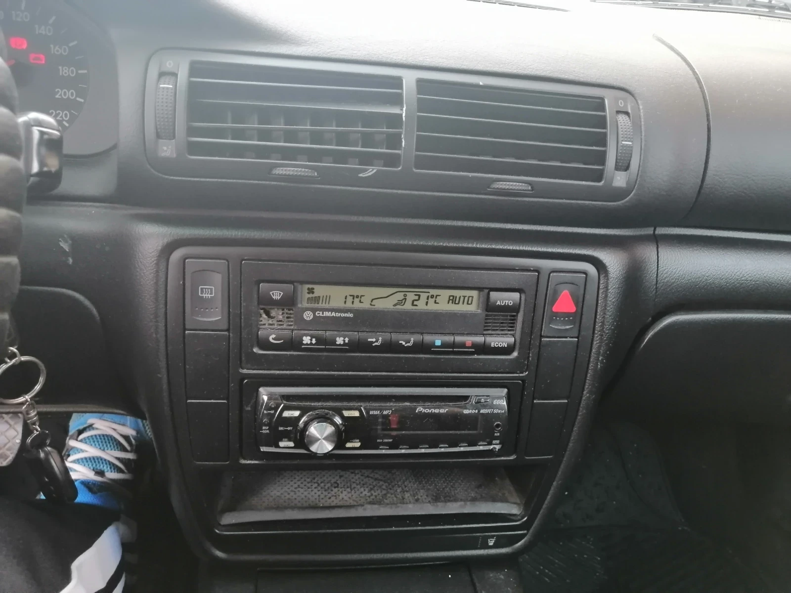 VW Passat 1.9tdi - изображение 8