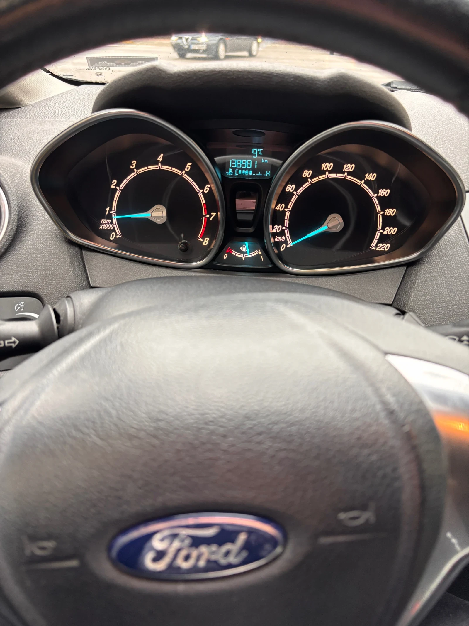 Ford Fiesta  - изображение 7