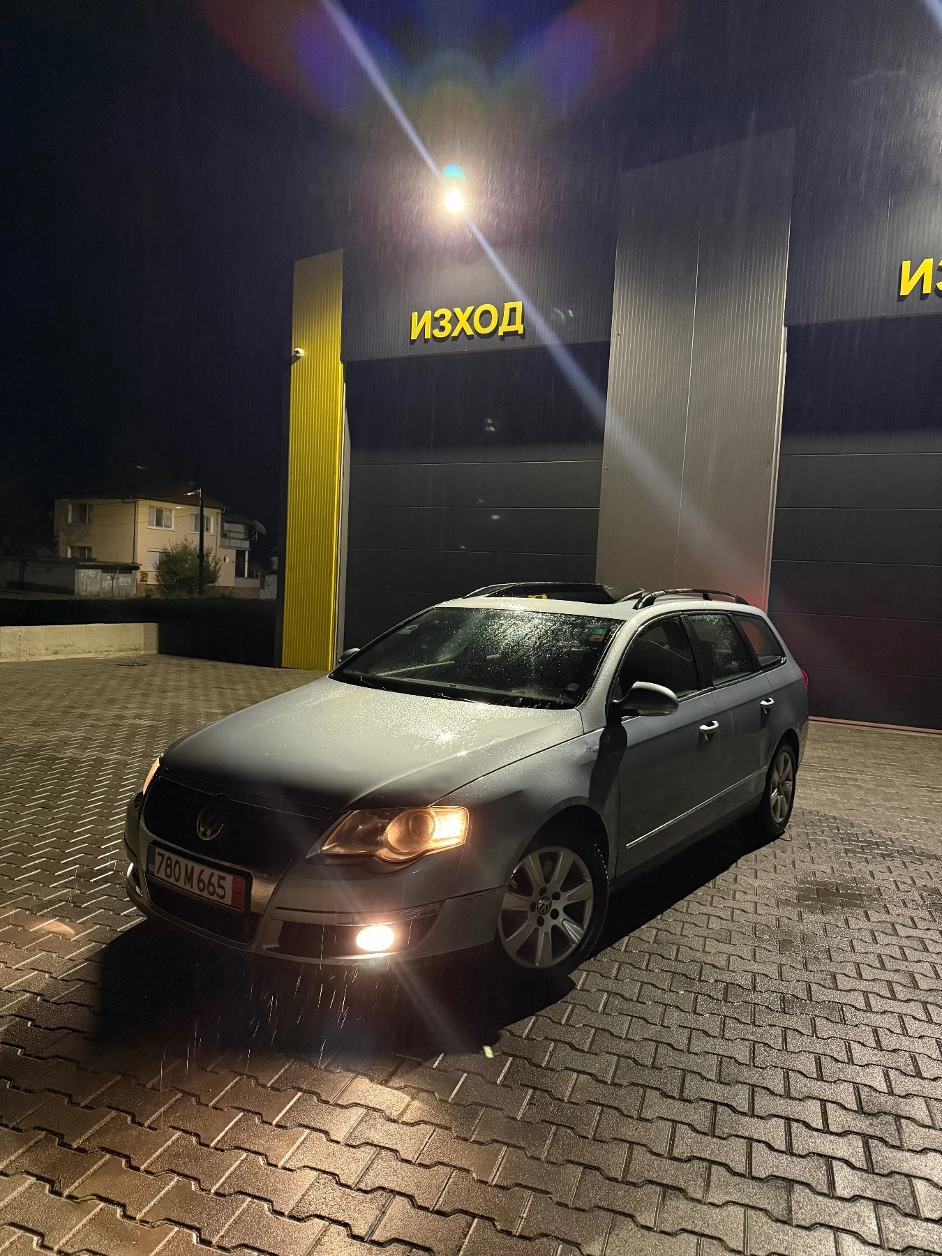 VW Passat 2.0TDI 140k.c | Mobile.bg   1
