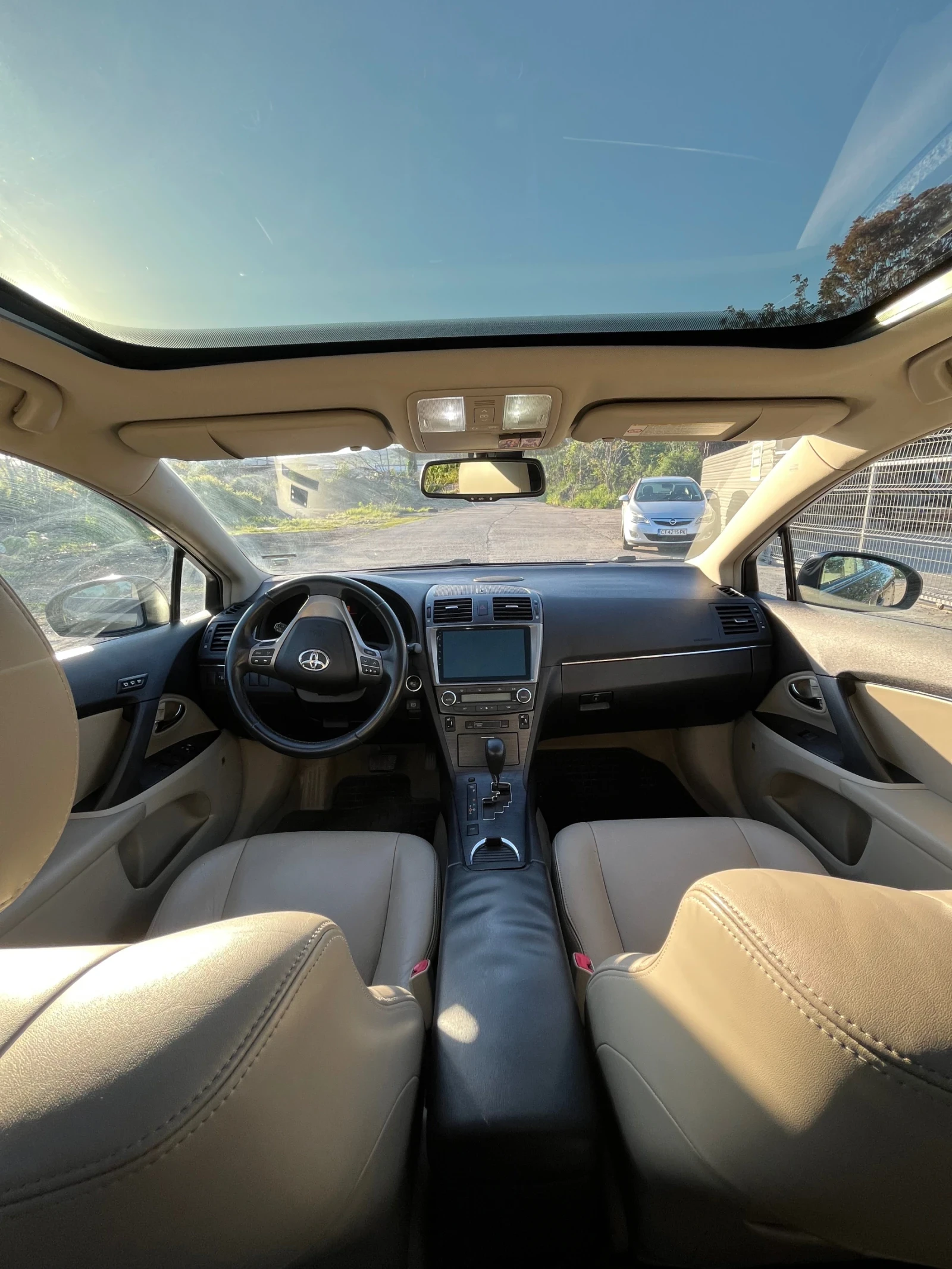 Toyota Avensis  - изображение 5