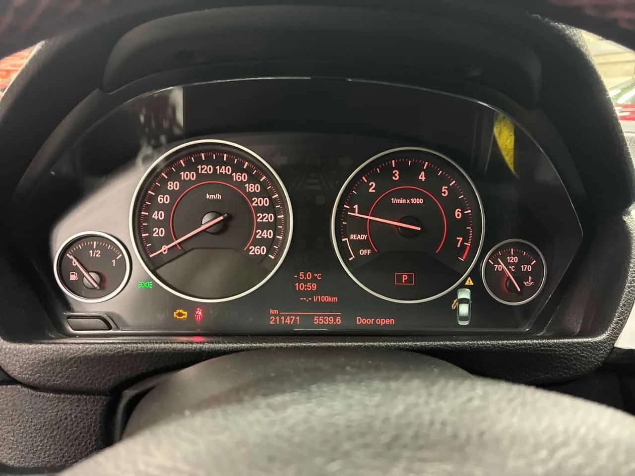 BMW 328 * 328i xDrive * CARFAX * ЦЕНА ДО БГ, снимка 8 - Автомобили и джипове - 53741078