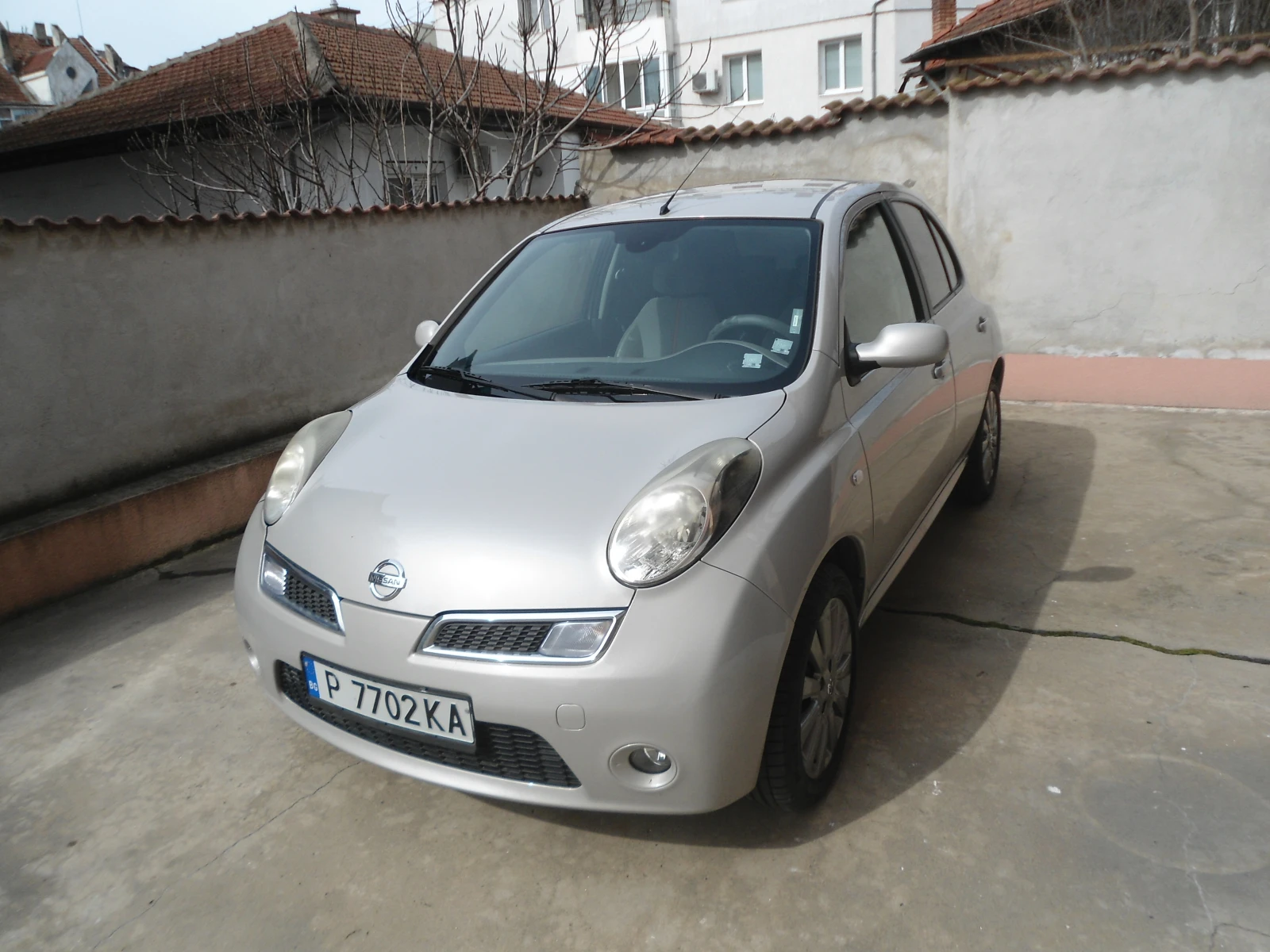 Nissan Micra