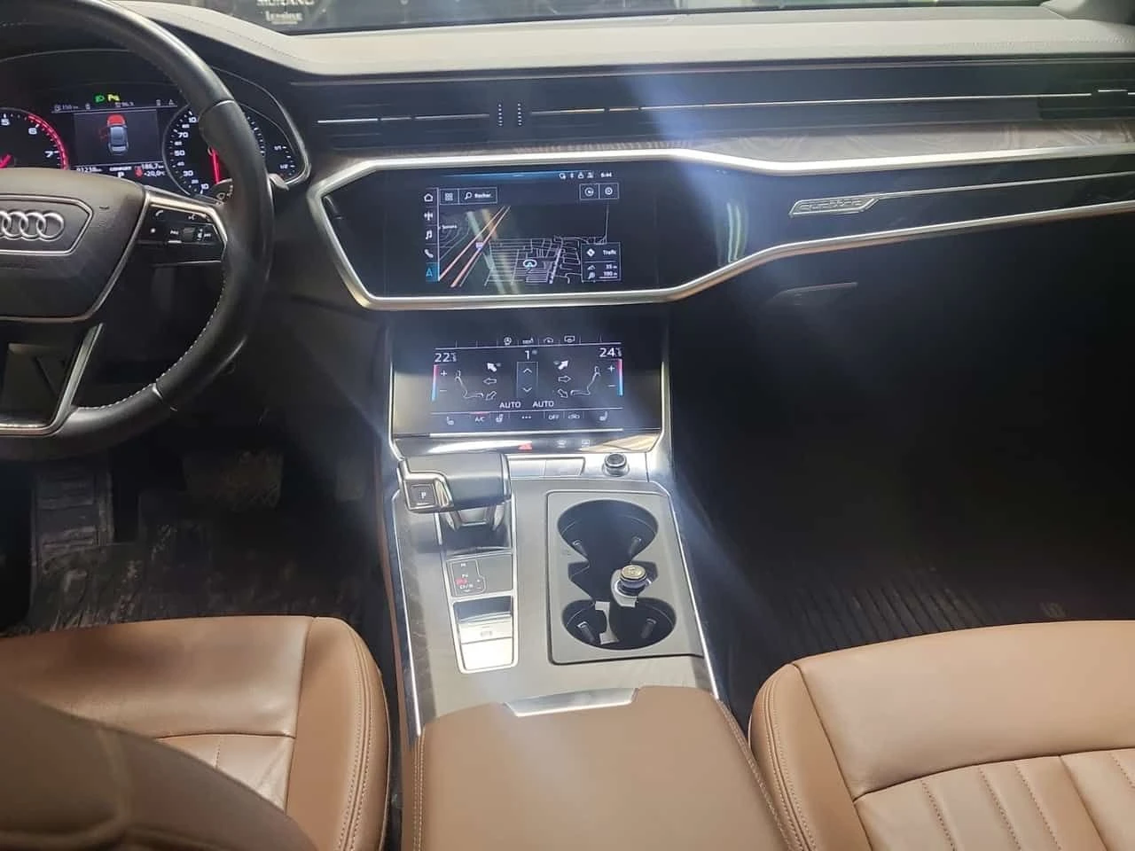 Audi A6 ПОДГРЕВИ| ПАНОРАМА| 2 КЛЮЧА| CARFAX| , снимка 11 - Автомобили и джипове - 53999916