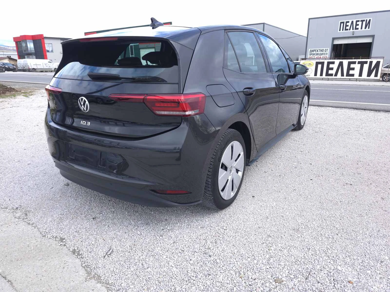 VW ID.3 Pro Performance 62 kWh, снимка 6 - Автомобили и джипове - 54007239