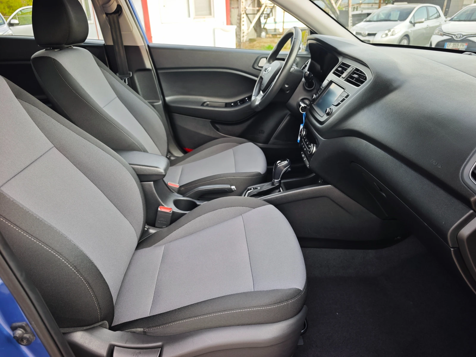 Hyundai I20 ACTIVE - АВТОМАТ, снимка 14 - Автомобили и джипове - 54422908