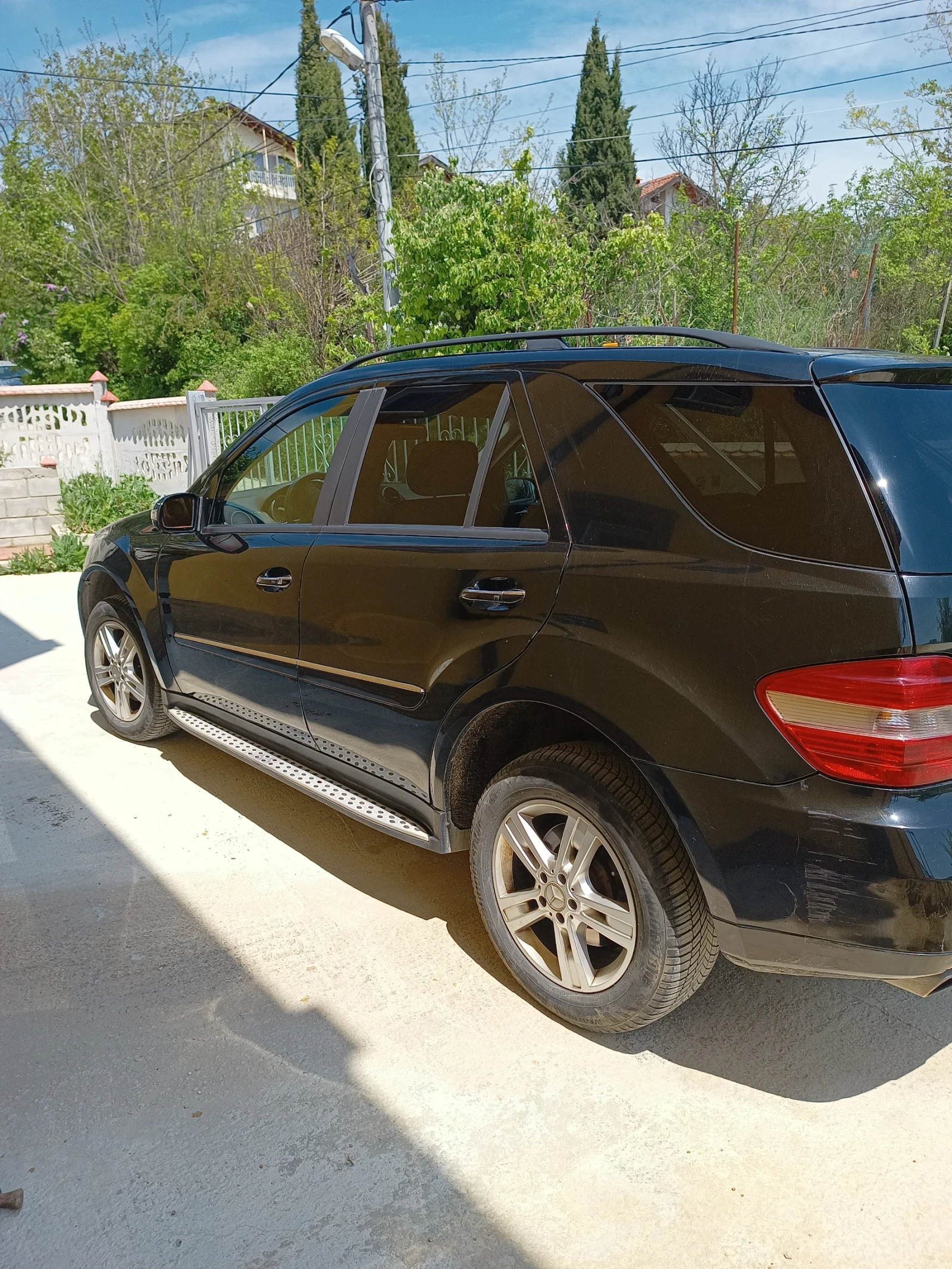 Mercedes-Benz 320 Мл320, снимка 14 - Автомобили и джипове - 54509852