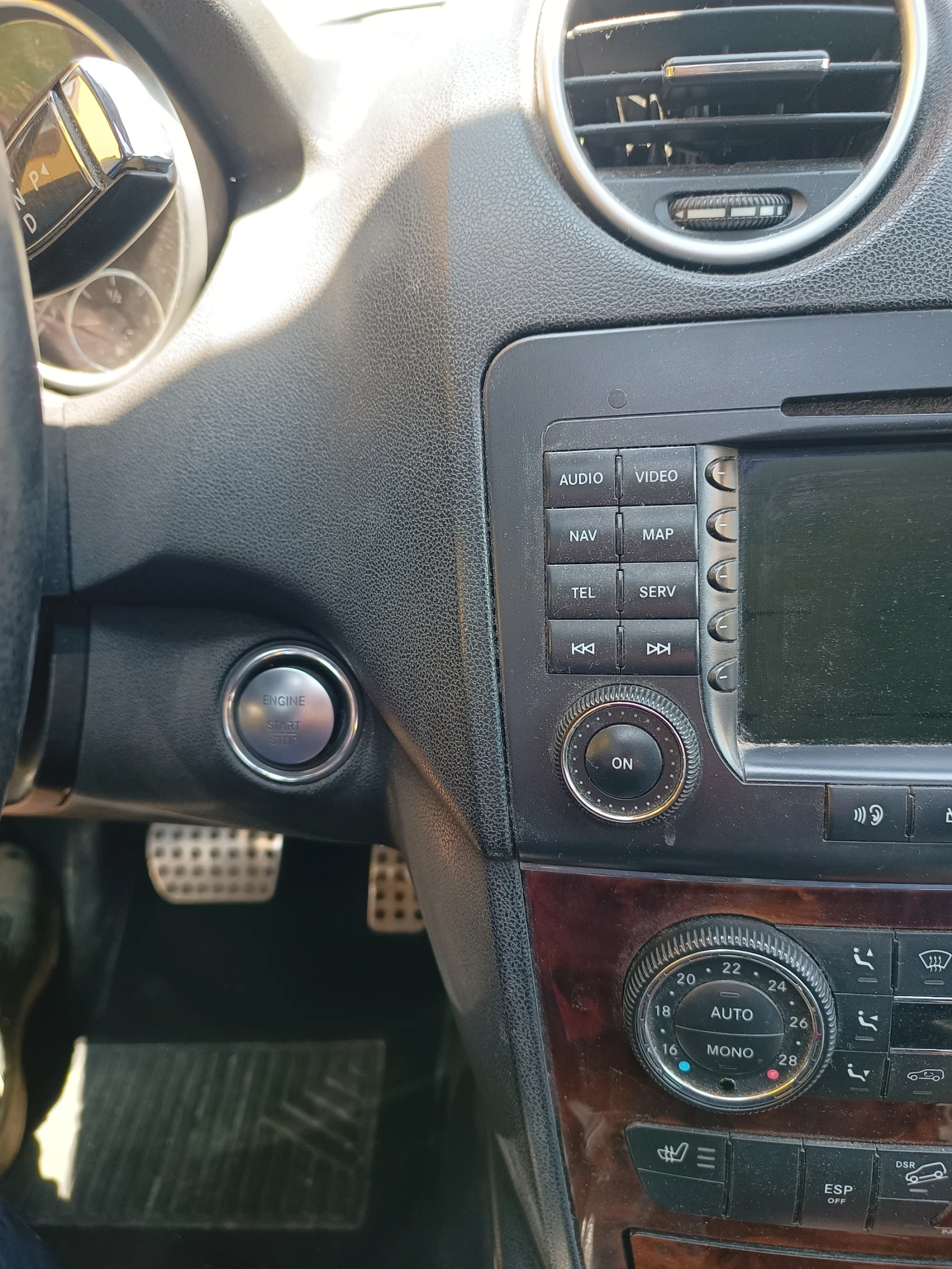 Mercedes-Benz 320 Мл320, снимка 6 - Автомобили и джипове - 54509852