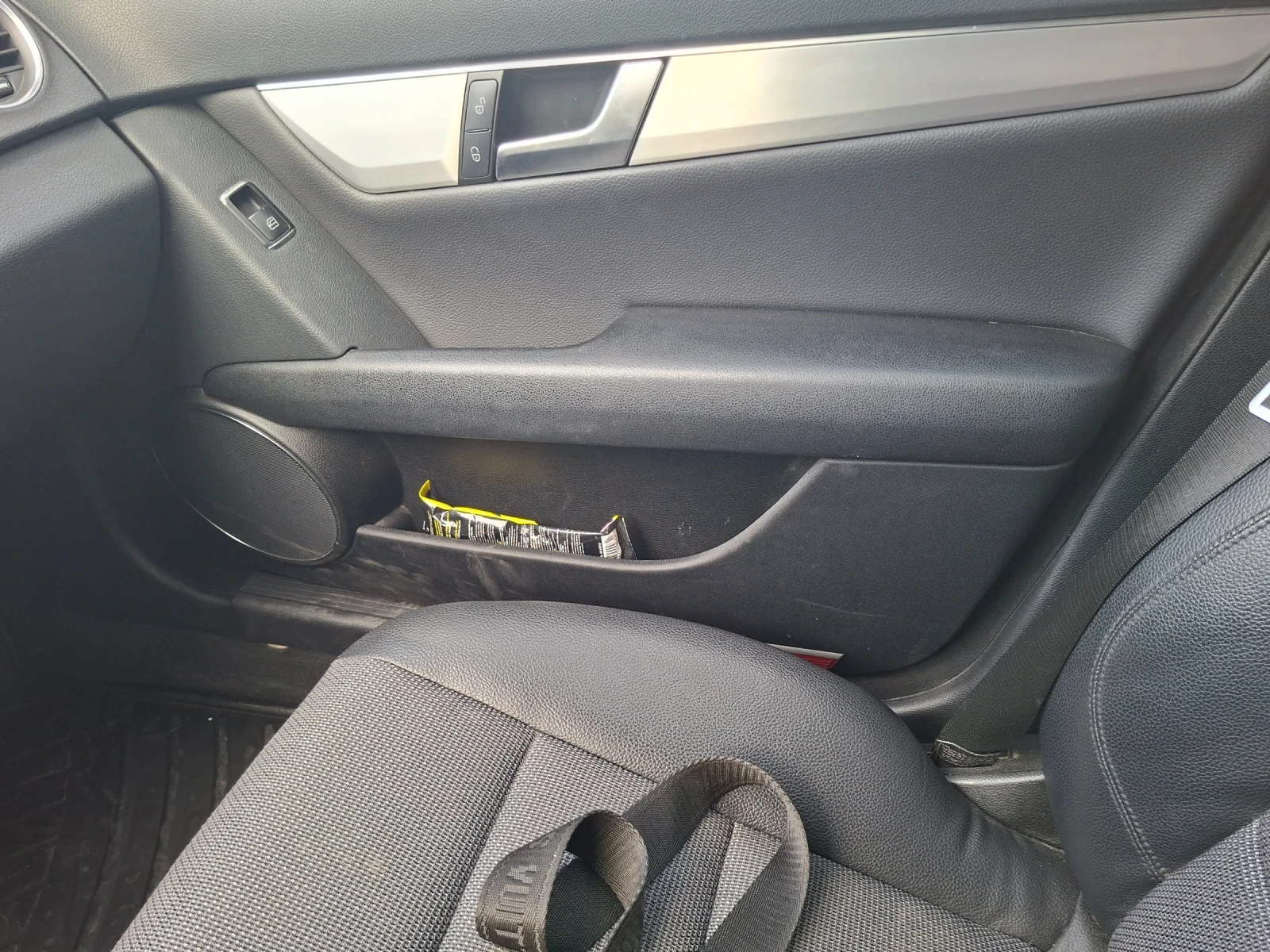 Mercedes-Benz C 220, снимка 15 - Автомобили и джипове - 56452478