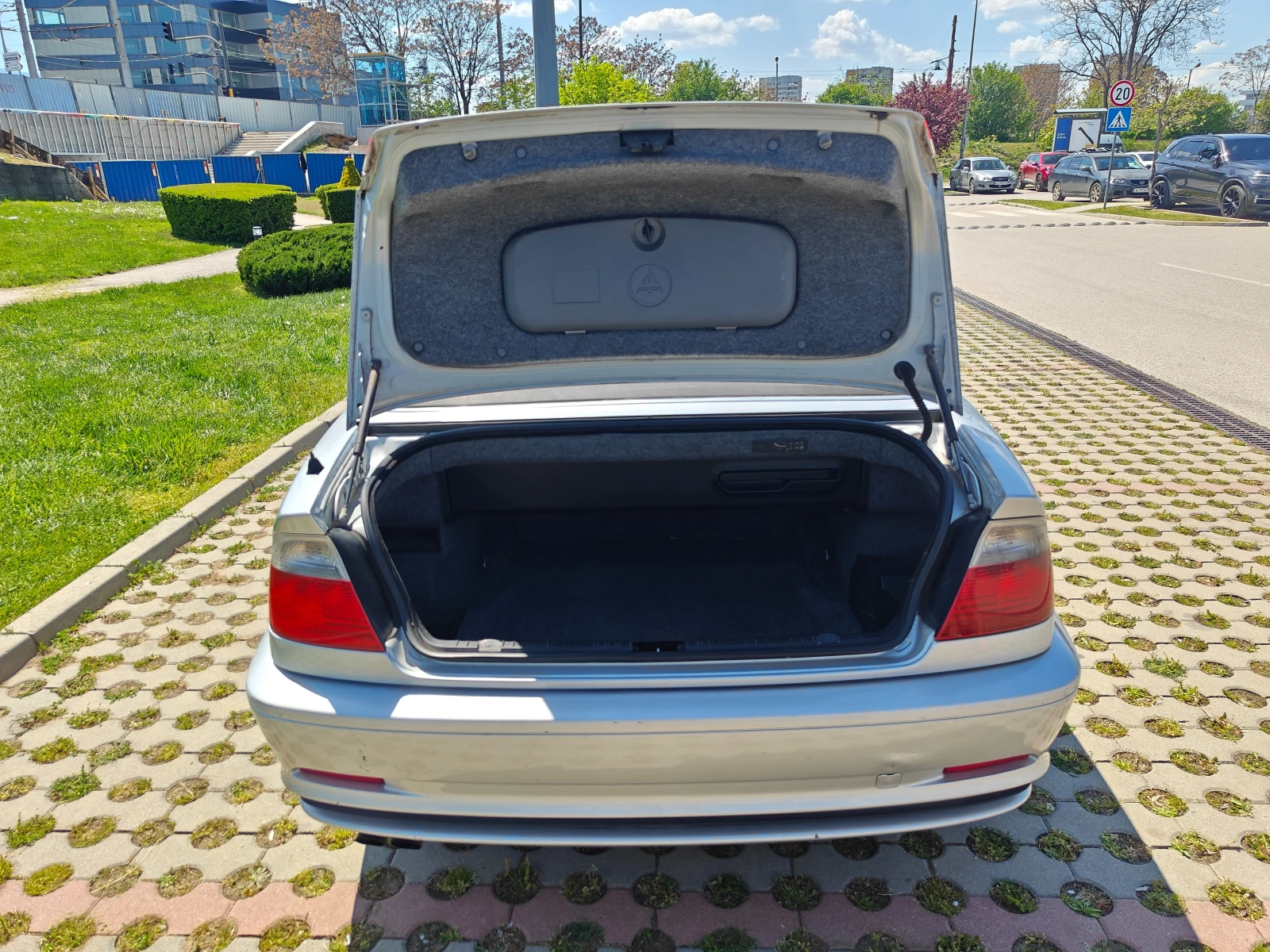 BMW 320 Ci, снимка 16 - Автомобили и джипове - 54556894